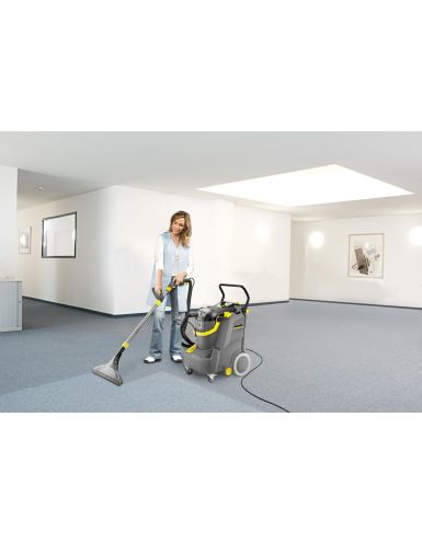 PUZZI 30/4 - Mašina za dubinsko pranje