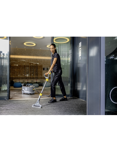 PUZZI 10/1 - Mašina za dubinsko pranje