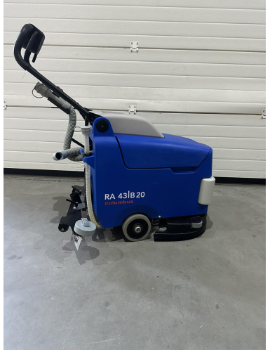 COLUMBUS RA 43 B 20 - POLOVNO